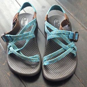 2Y Chacos teal blue with yellow flowers